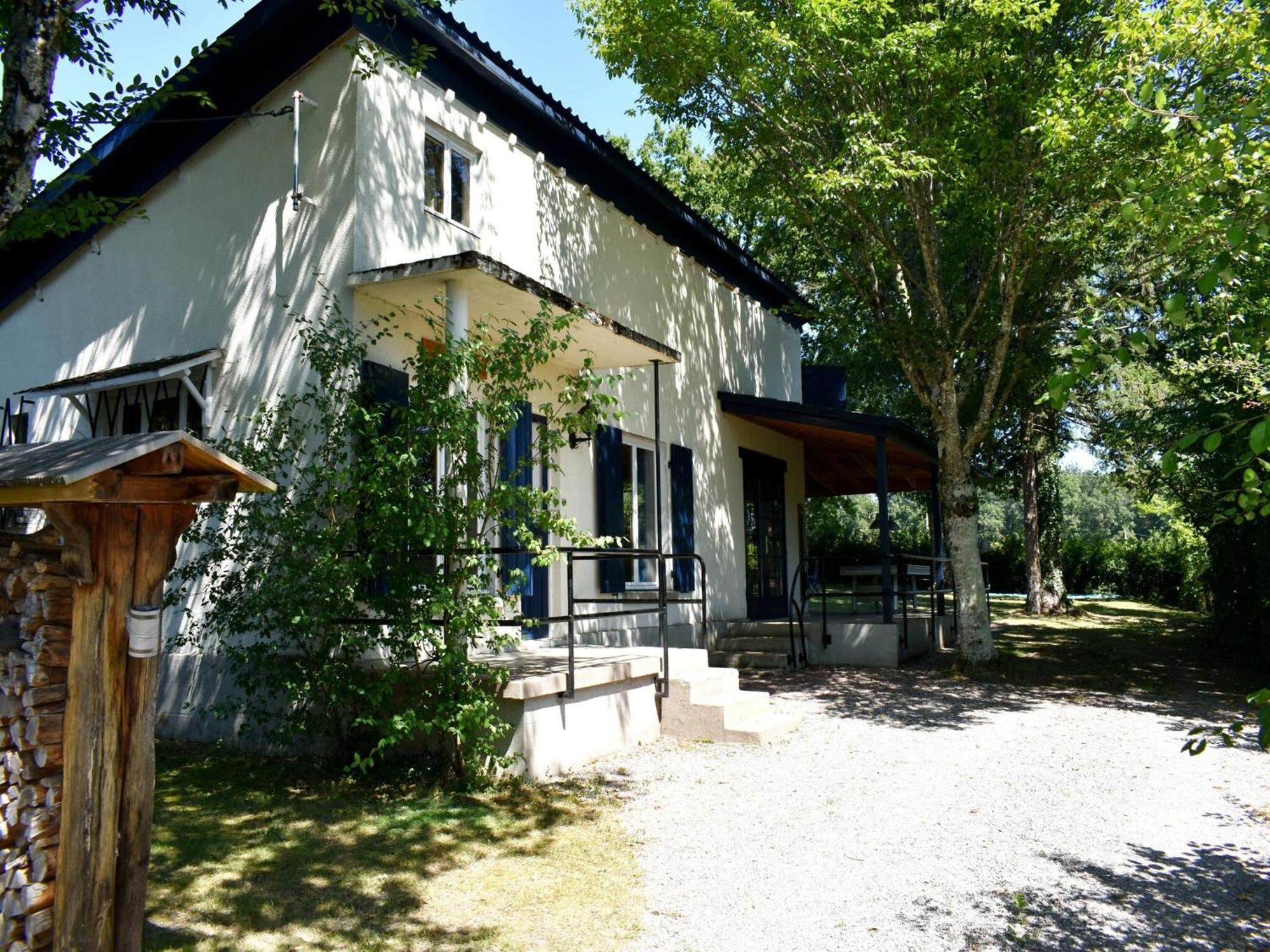 Modern Holiday Home Near The Forest Saint-Honoré Bagian luar foto